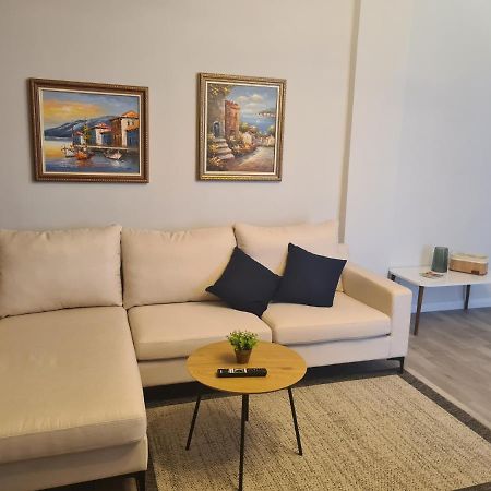 Old Beach Apartment Vlora Dış mekan fotoğraf