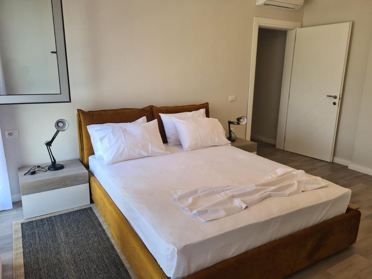 Old Beach Apartment Vlora Dış mekan fotoğraf